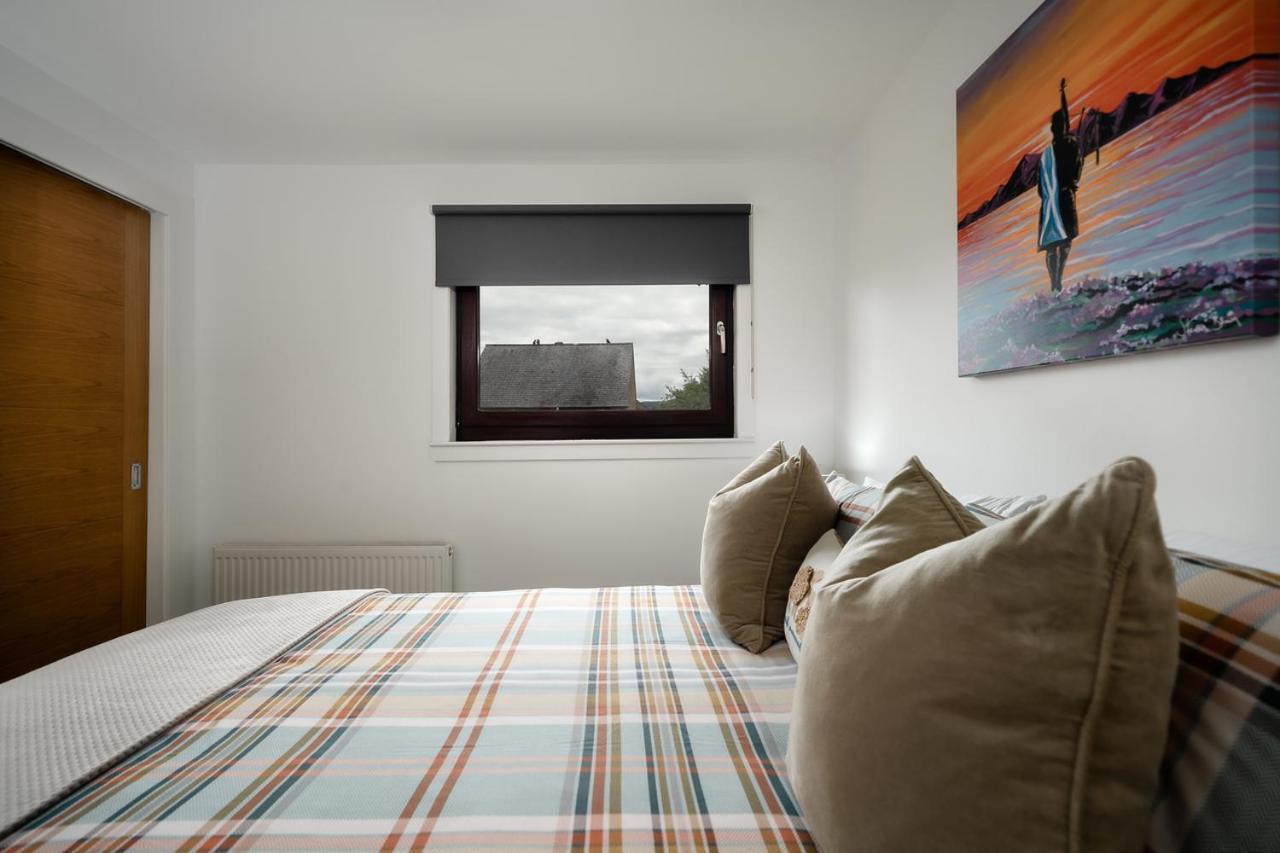 Ness Riverfront Holiday Home - City Centre Инвернесс Экстерьер фото